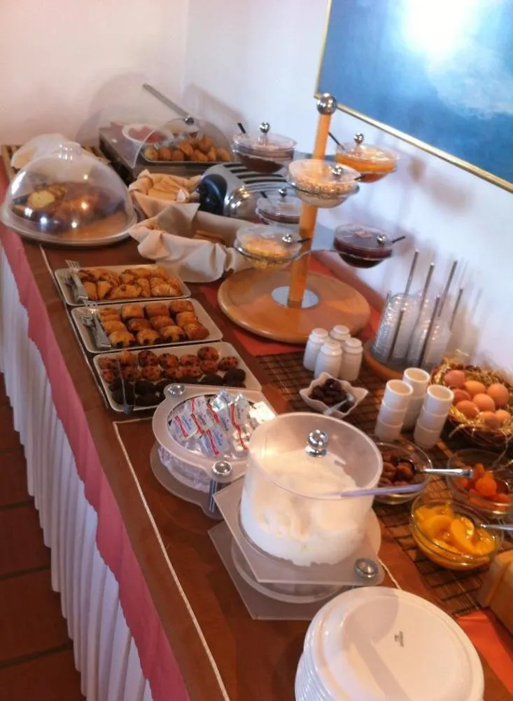 Aparthotel Mounda Beach Hotel Skala