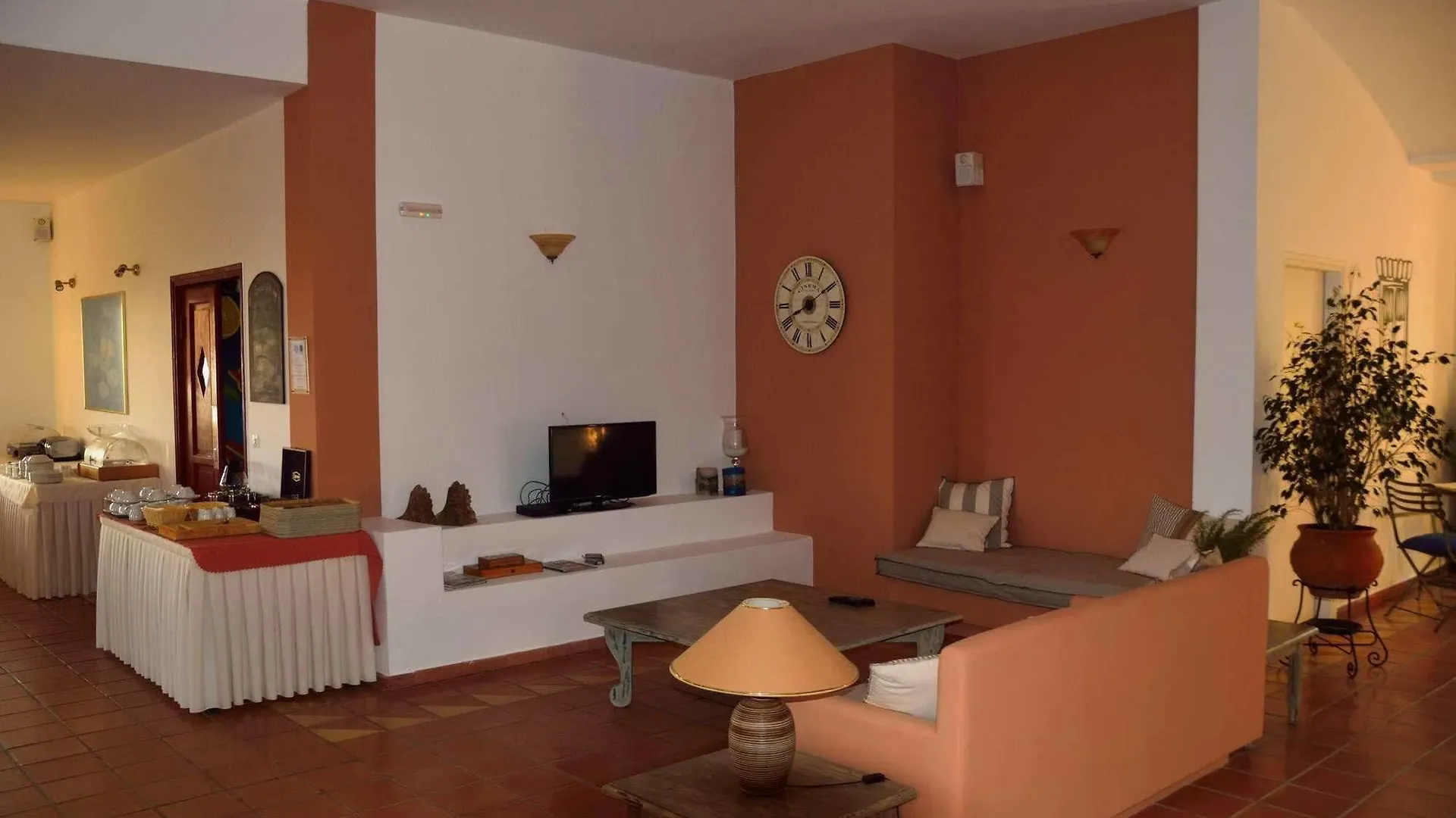 Aparthotel Mounda Beach Hotel Skala