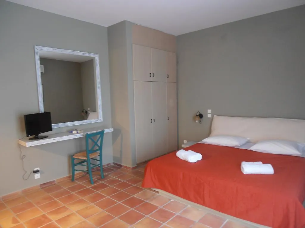 Mounda Beach Hotel Skala  3*, Skala (Kefalonia)